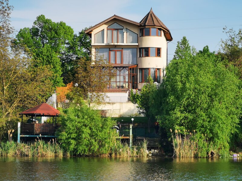 Balotesti, vanzare casa/ vila